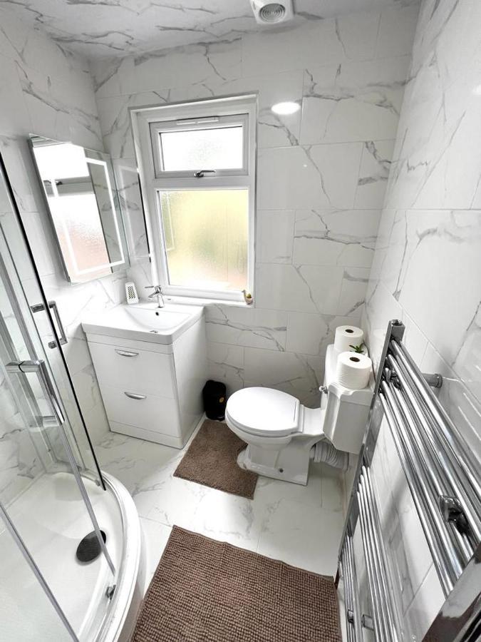 Nines Of Elegance At Castle Road Homestay Birmingham