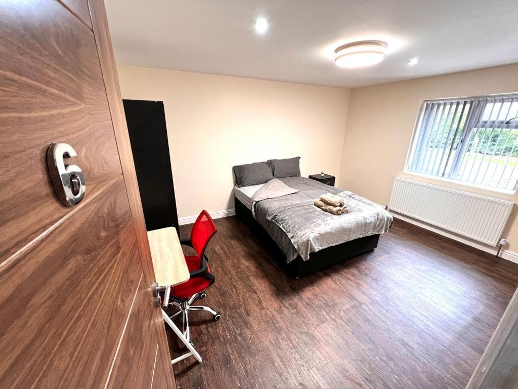 Nines Of Elegance At Castle Road Homestay