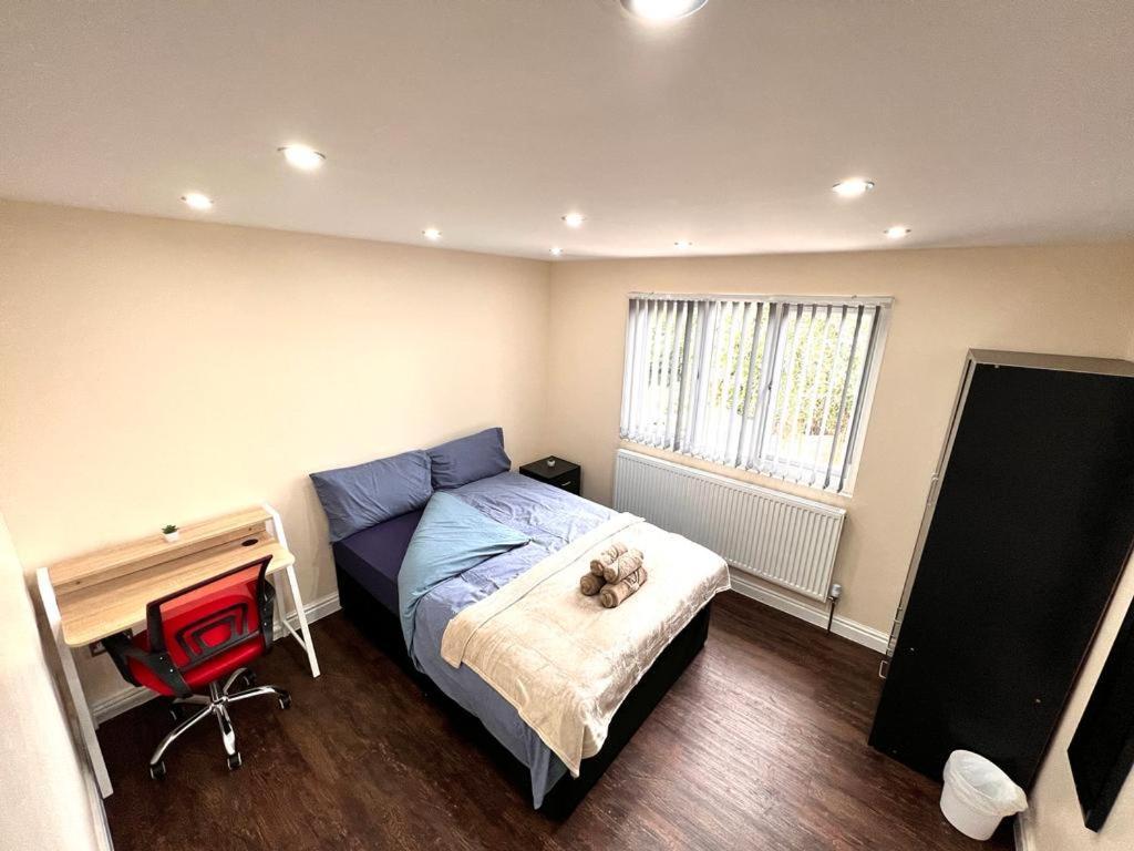 Homestay Nines Of Elegance At Castle Road Birmingham