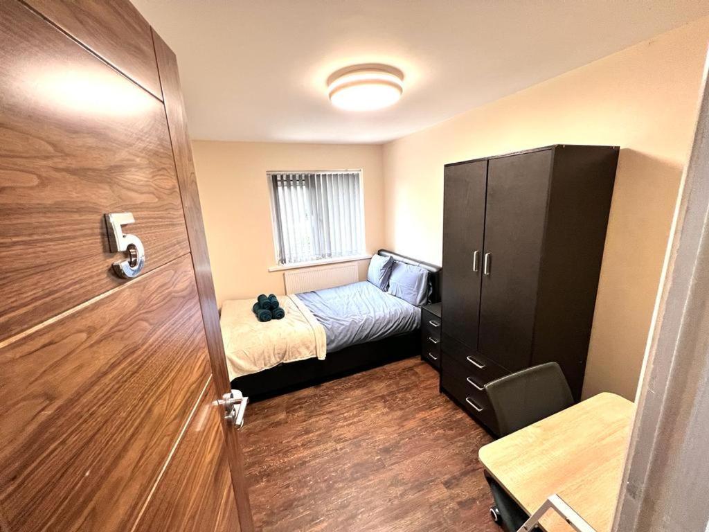 Homestay Nines Of Elegance At Castle Road