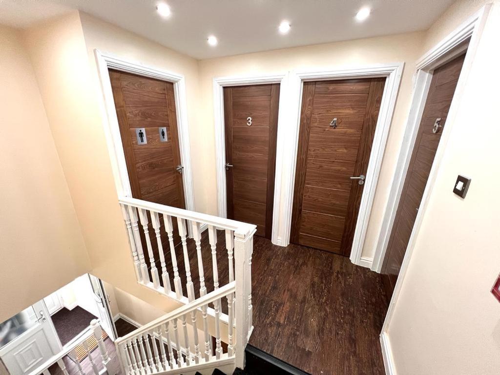 Homestay Nines Of Elegance At Castle Road *